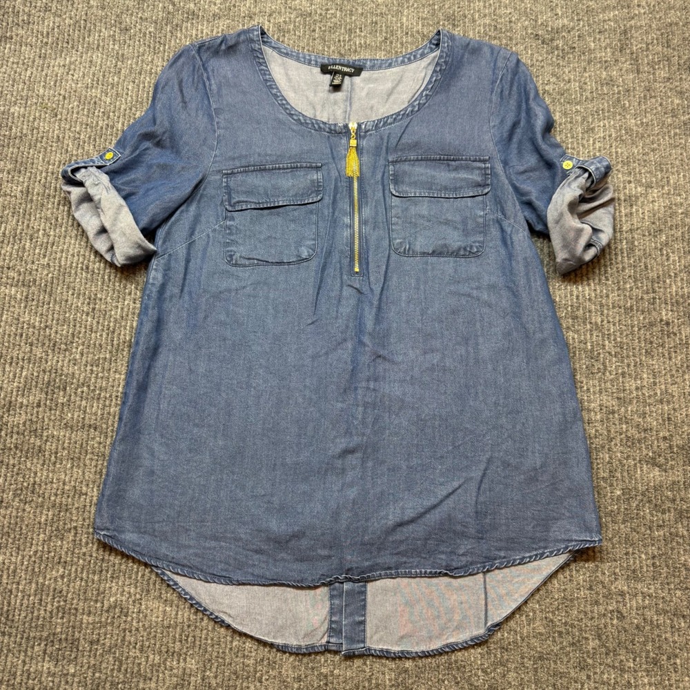 Ellen Tracy Chambray Denim Shirt Medium Roll Tab Sleeves Blue Zip Tunic Top
